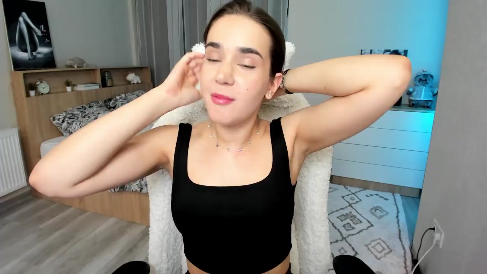 Ellies_Smile video thumbnail