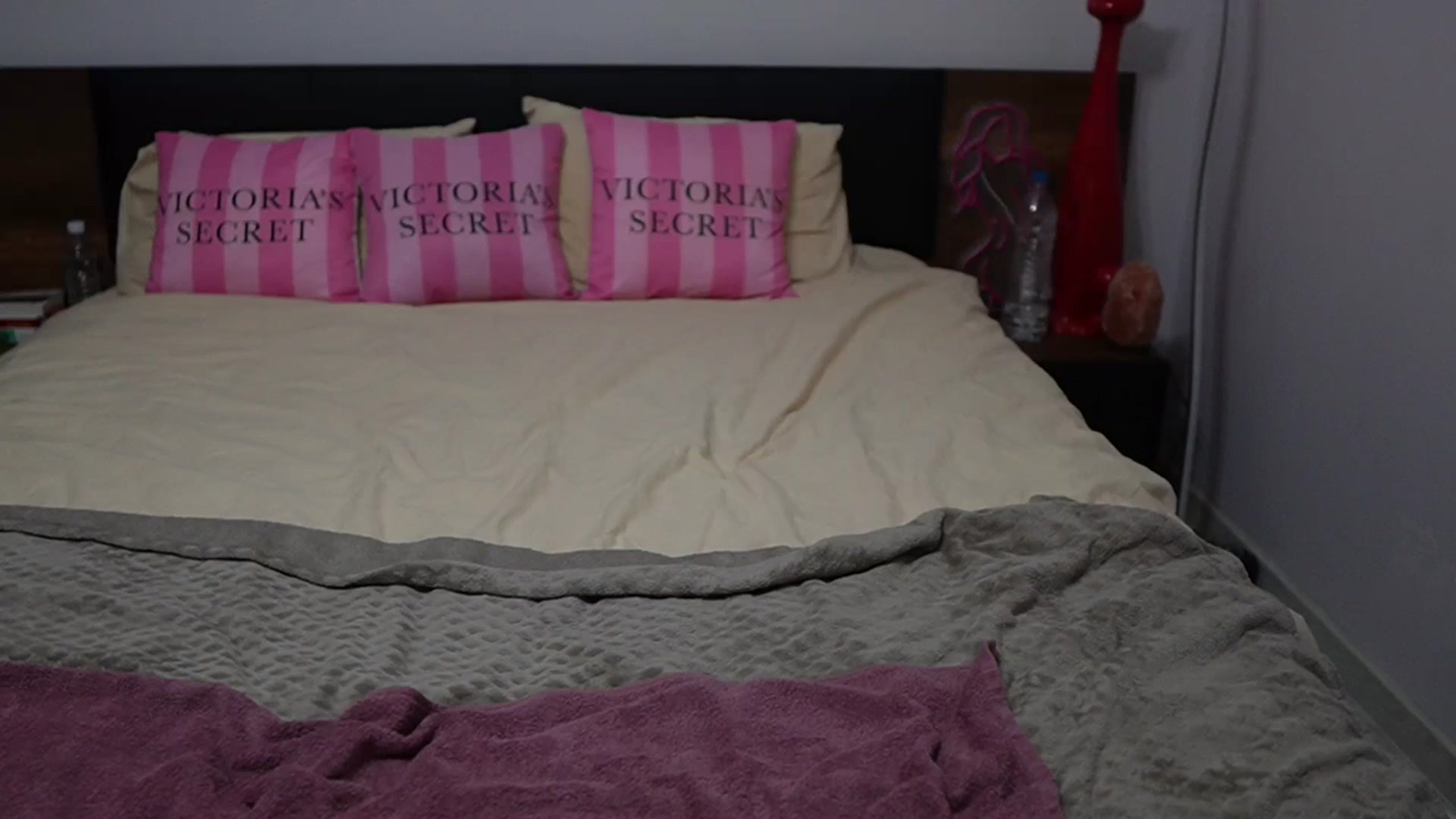 TinyAndrea video thumbnail
