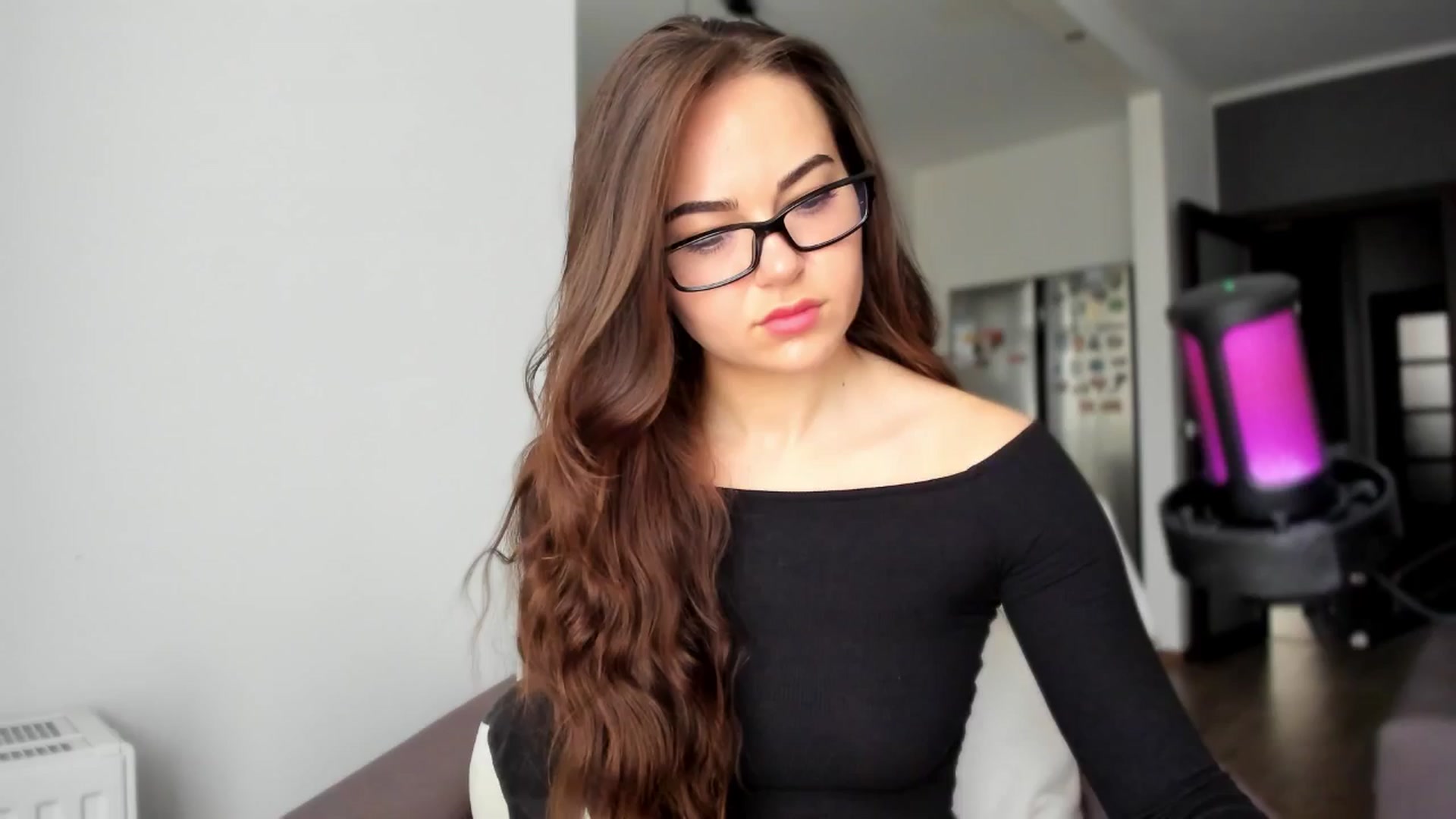 BeeTheQueen video thumbnail