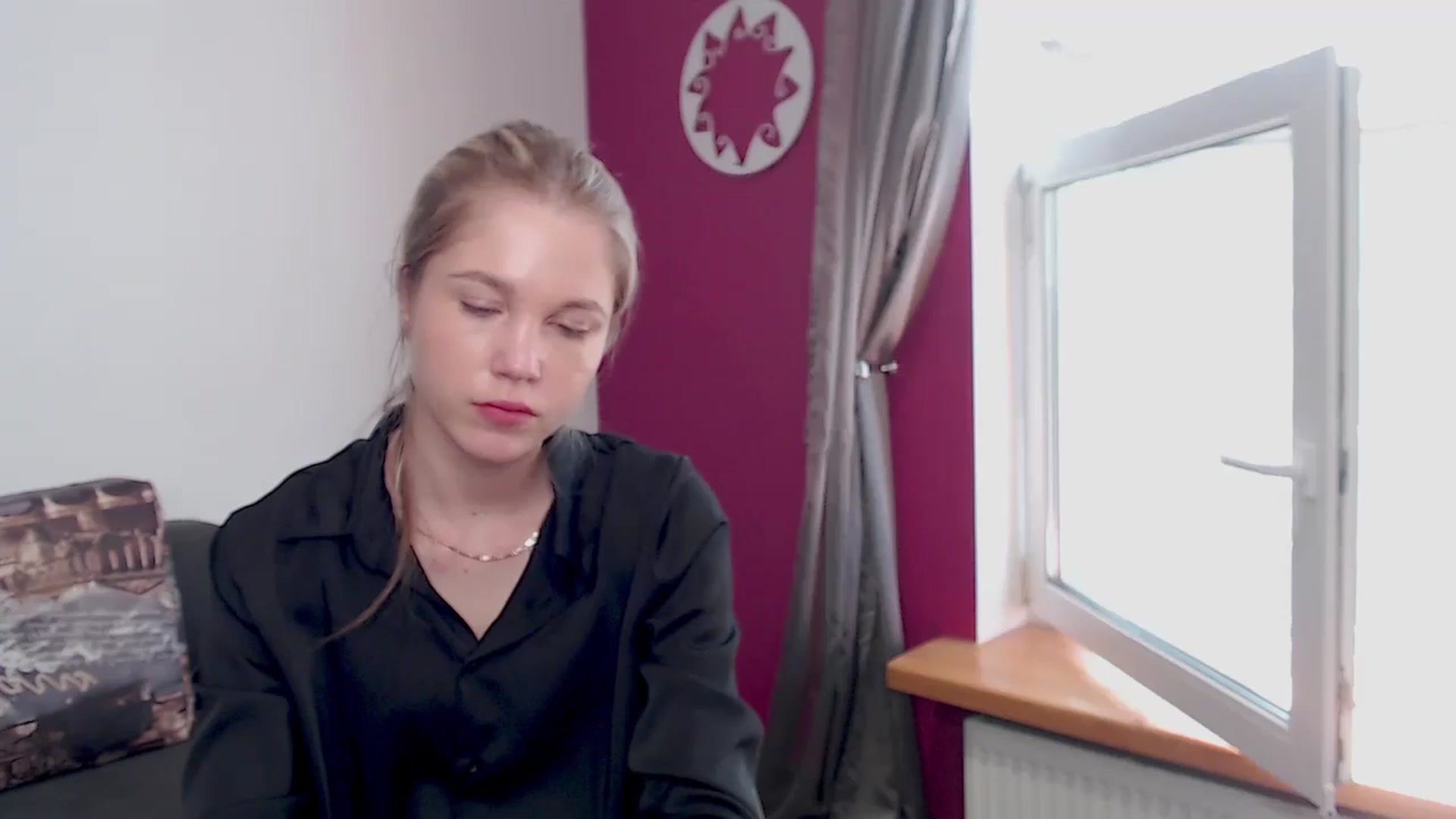 Kate_Lewiss video thumbnail