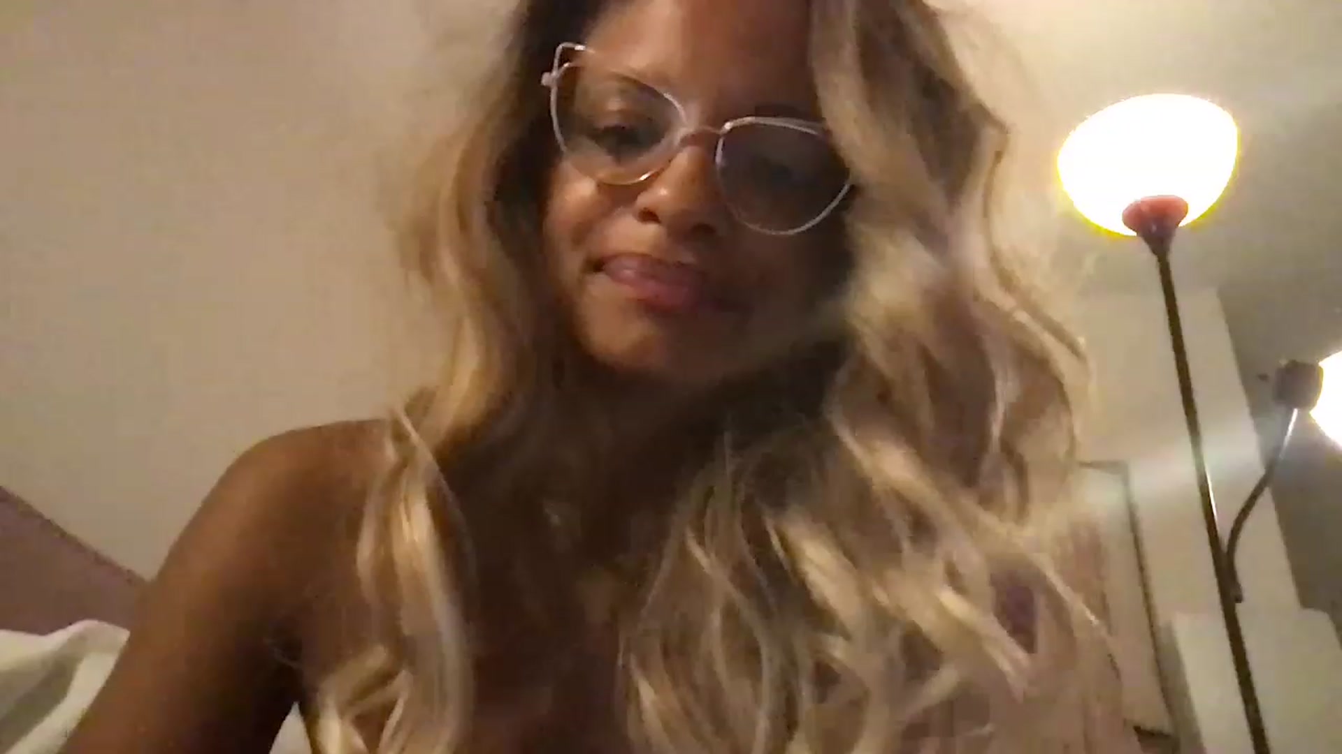 RoxyVelvet123 video thumbnail