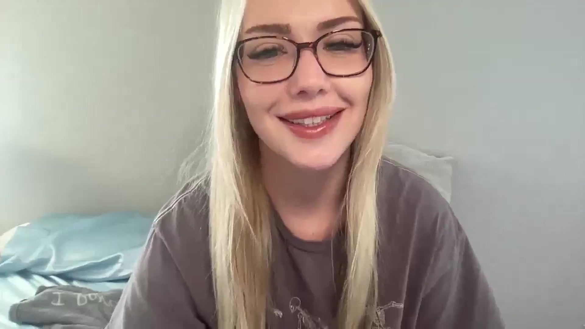 AshleyMarina video thumbnail
