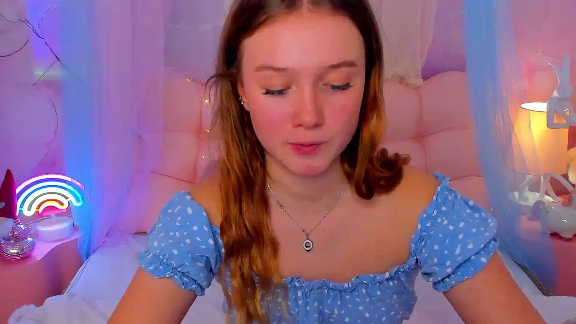 Beatrizz video thumbnail