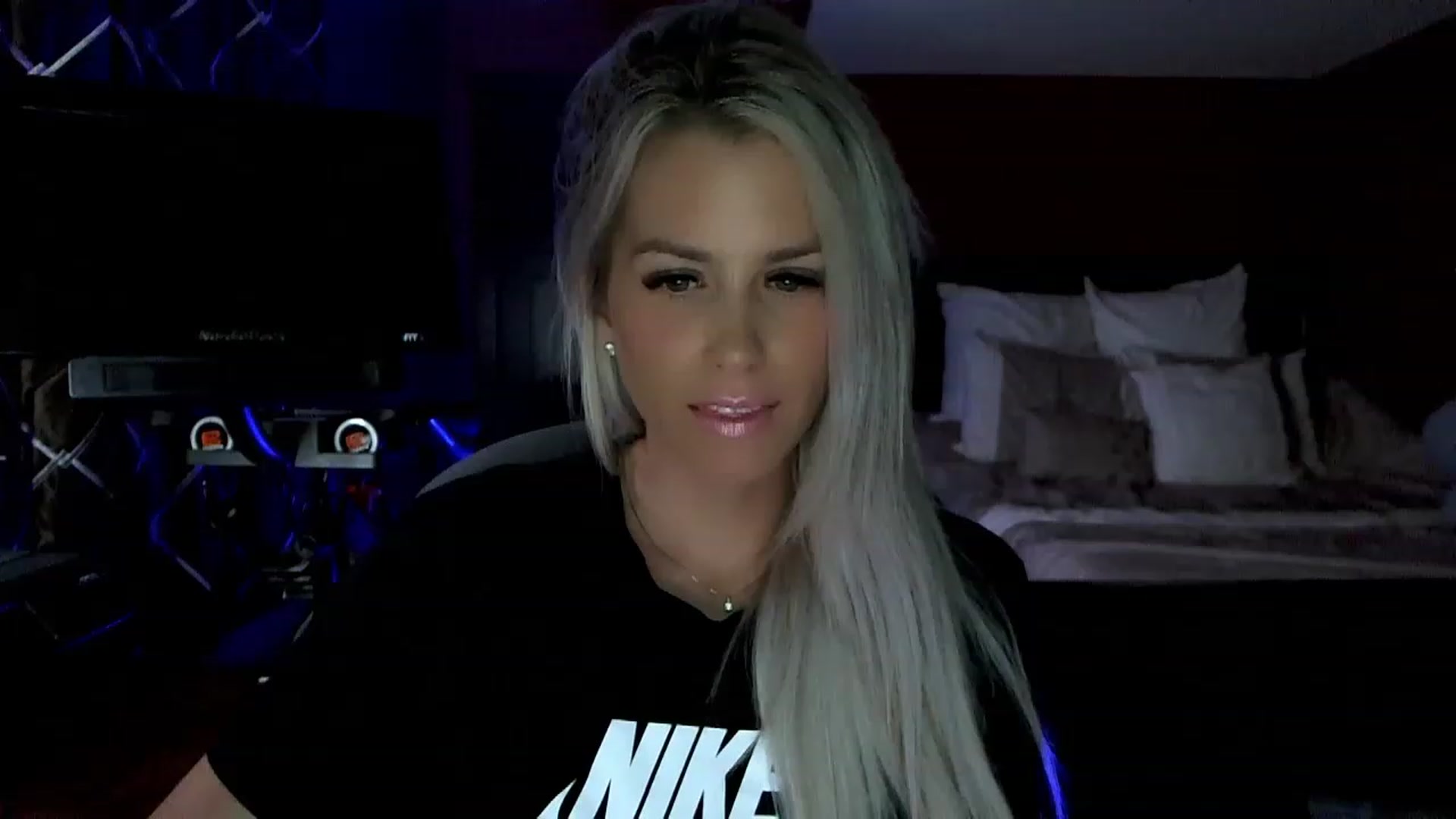 Cora9 video thumbnail