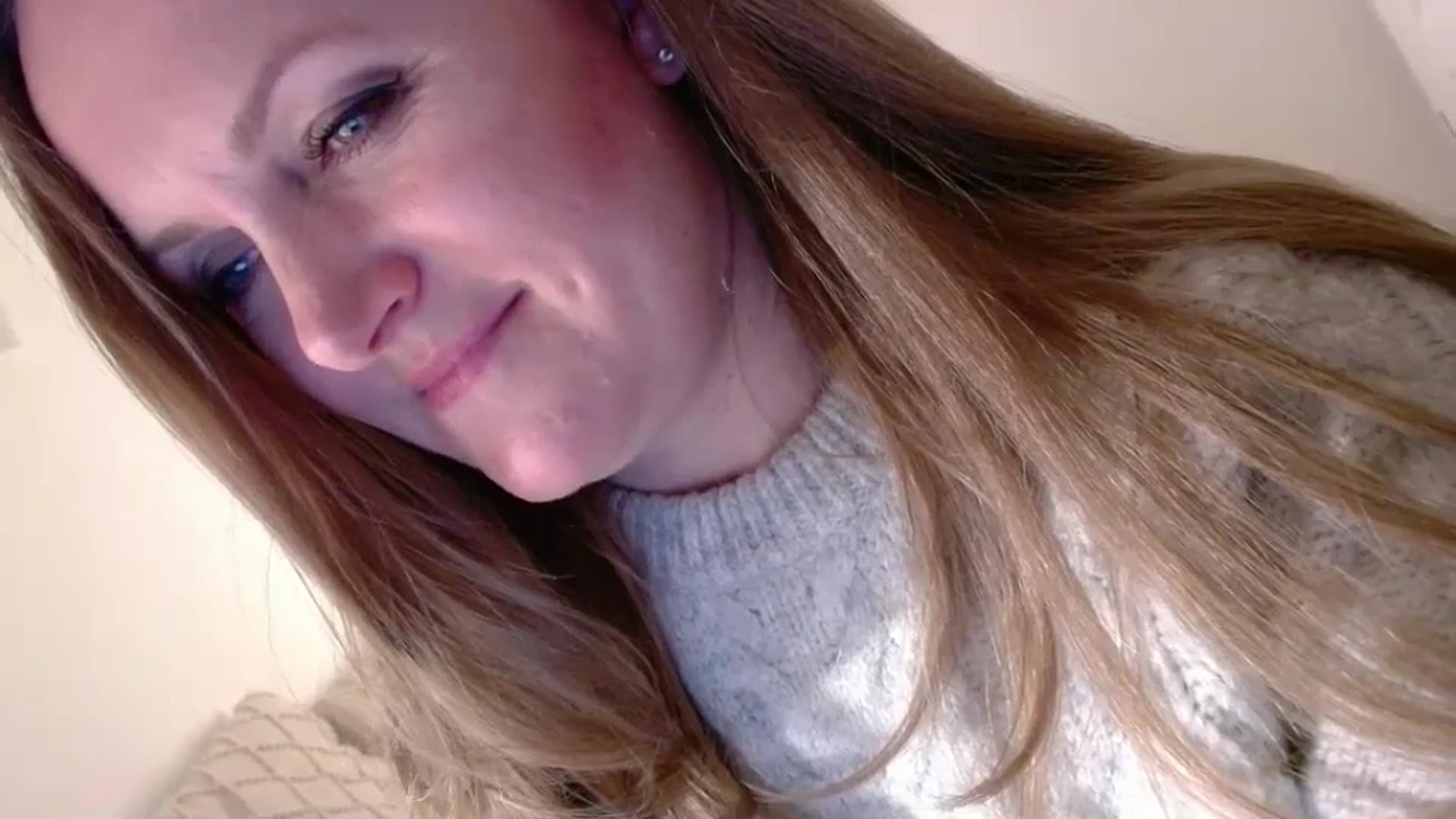 JustLily video thumbnail