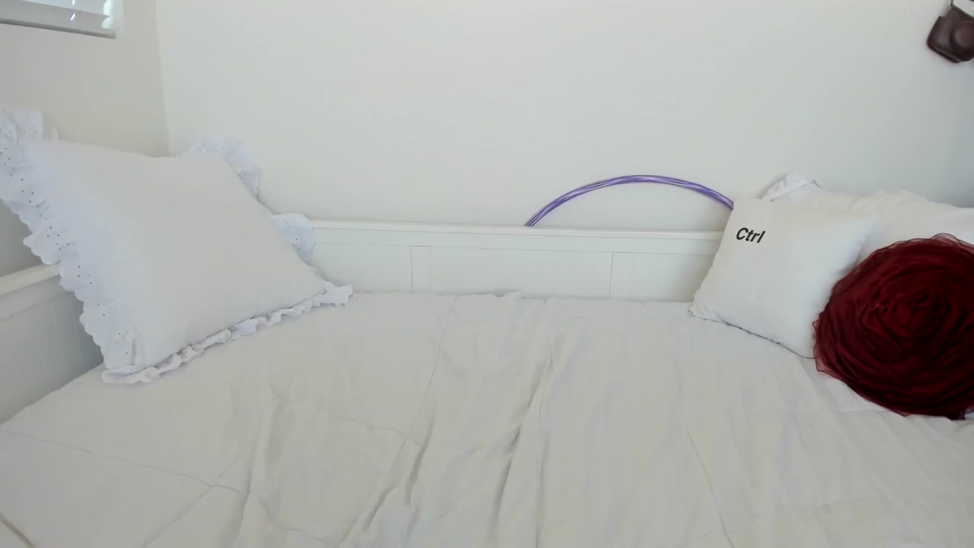 lPEEPl video thumbnail