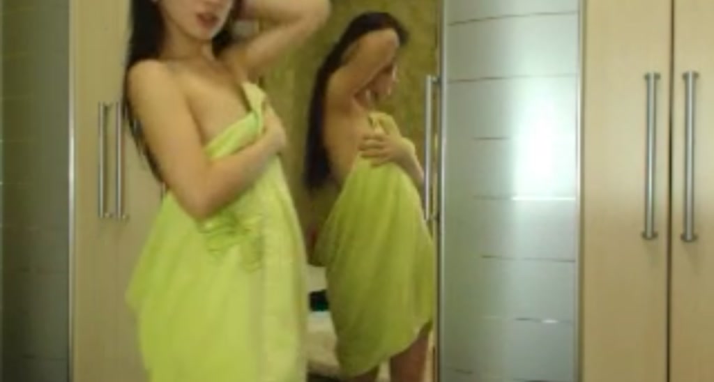 Lari_LiuX video thumbnail