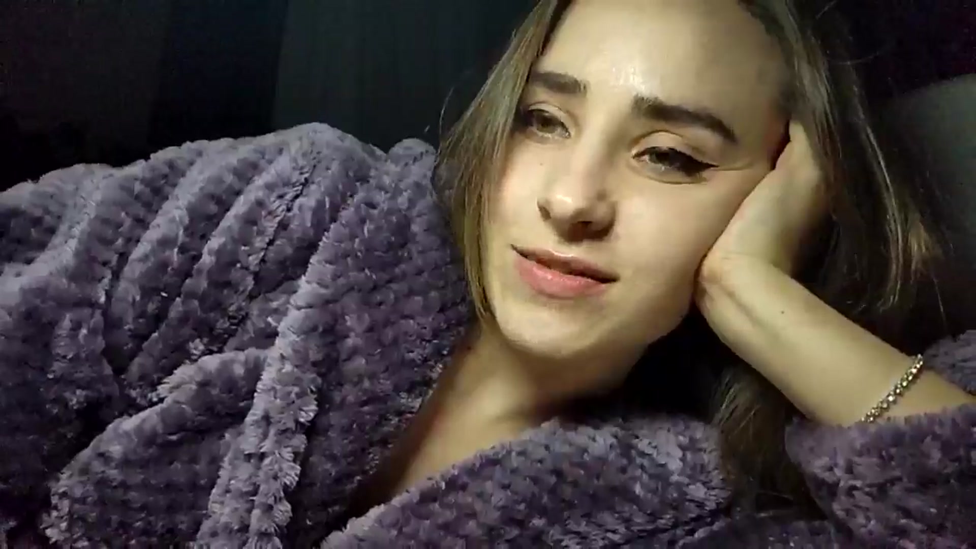 Floured video thumbnail