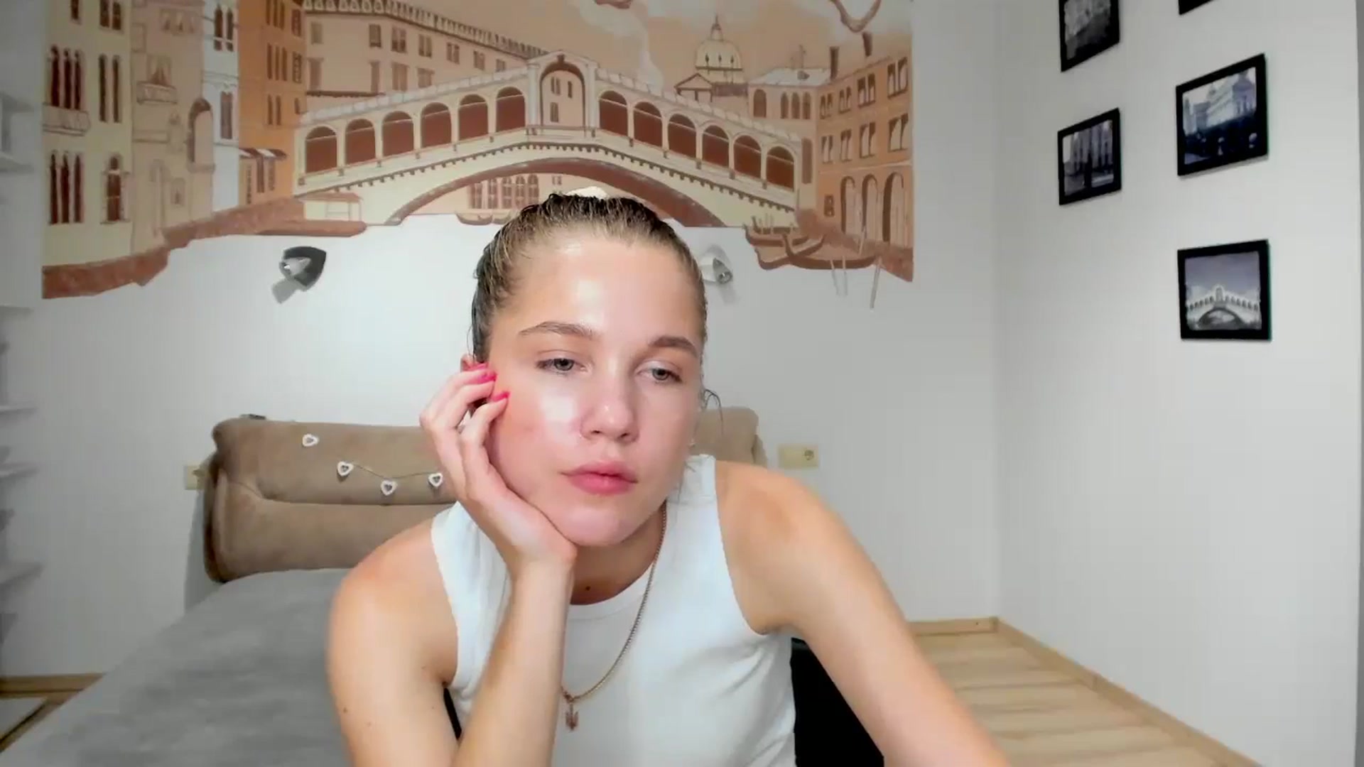 Kate_Lewiss video thumbnail