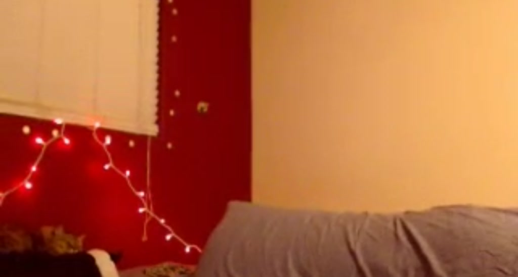 KissingHi video thumbnail