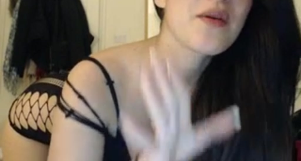 RiaMartinez video thumbnail
