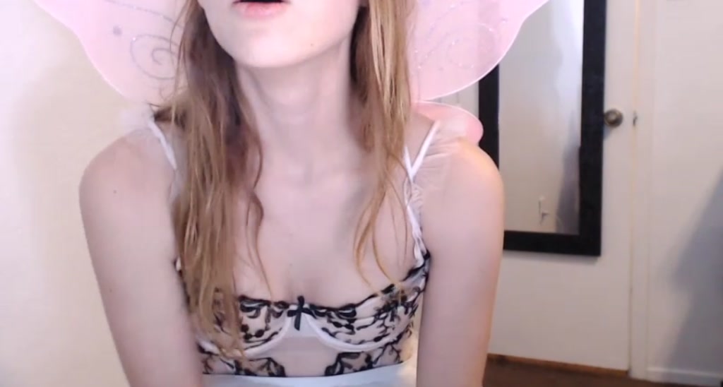 NaomiDee video thumbnail