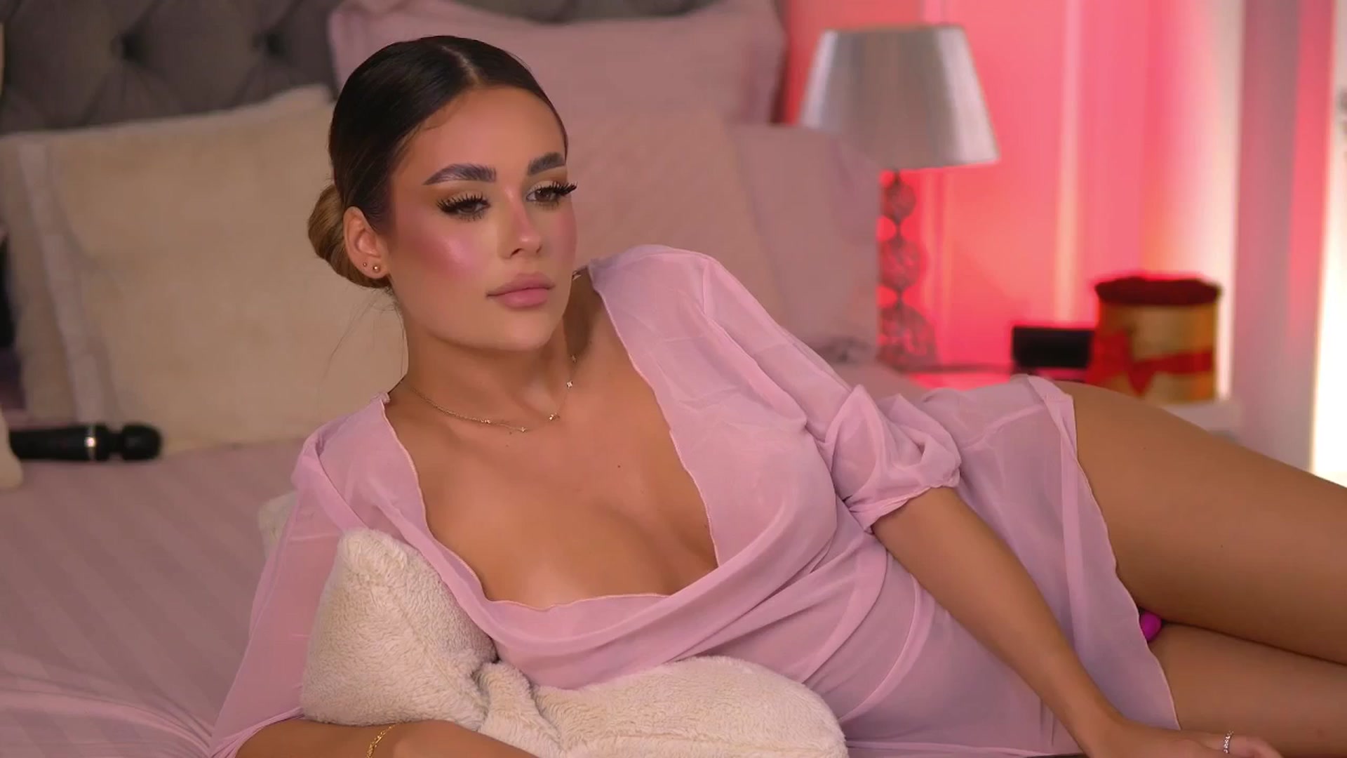 JasmineShaw video thumbnail