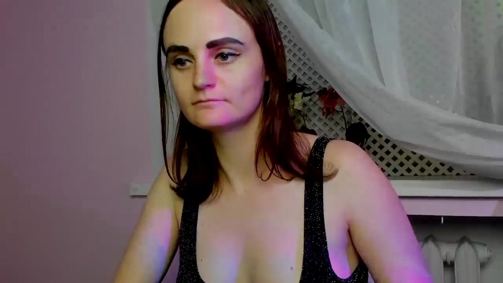 TisiaLii video thumbnail