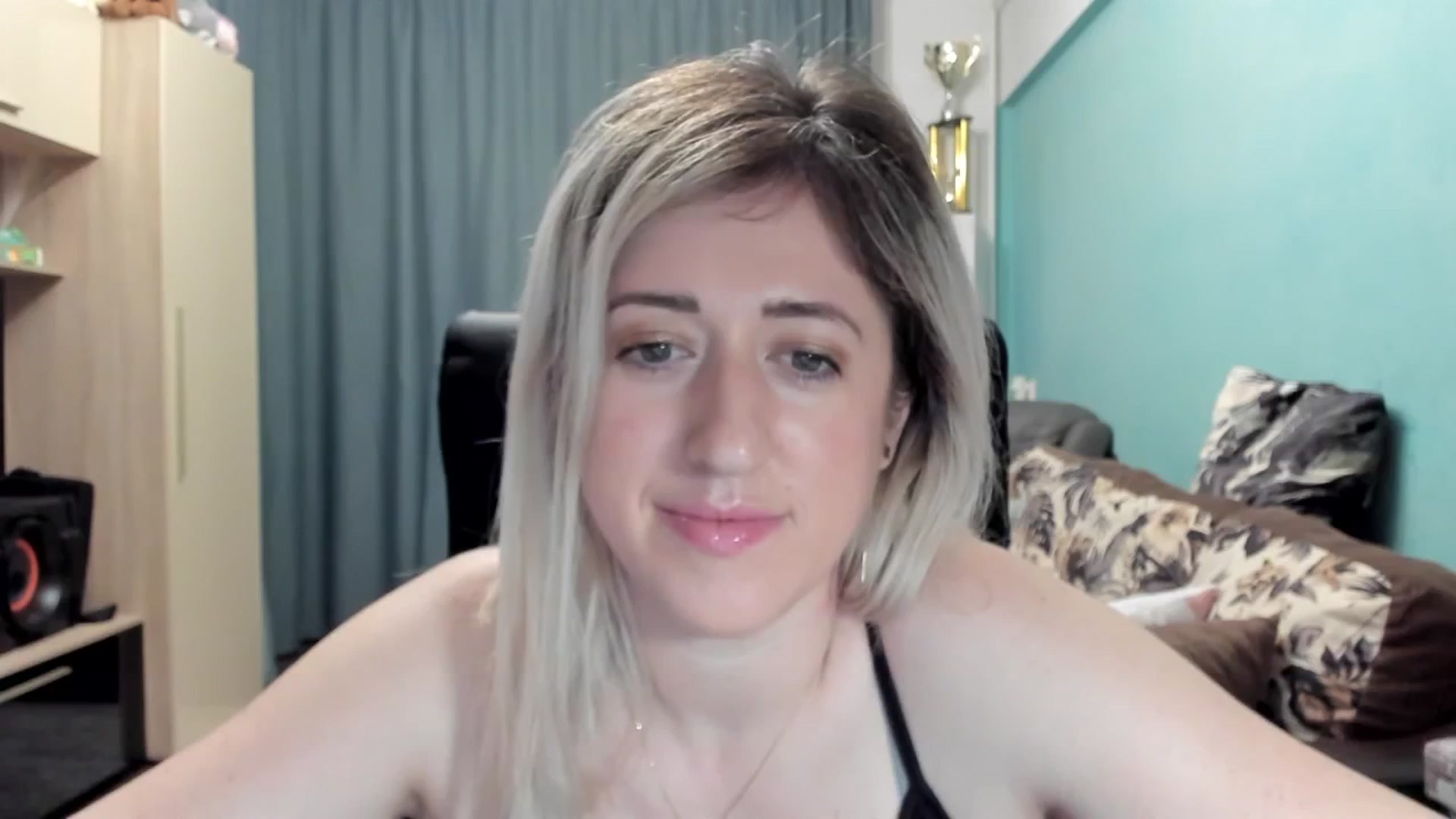 SweetDelia_ video thumbnail