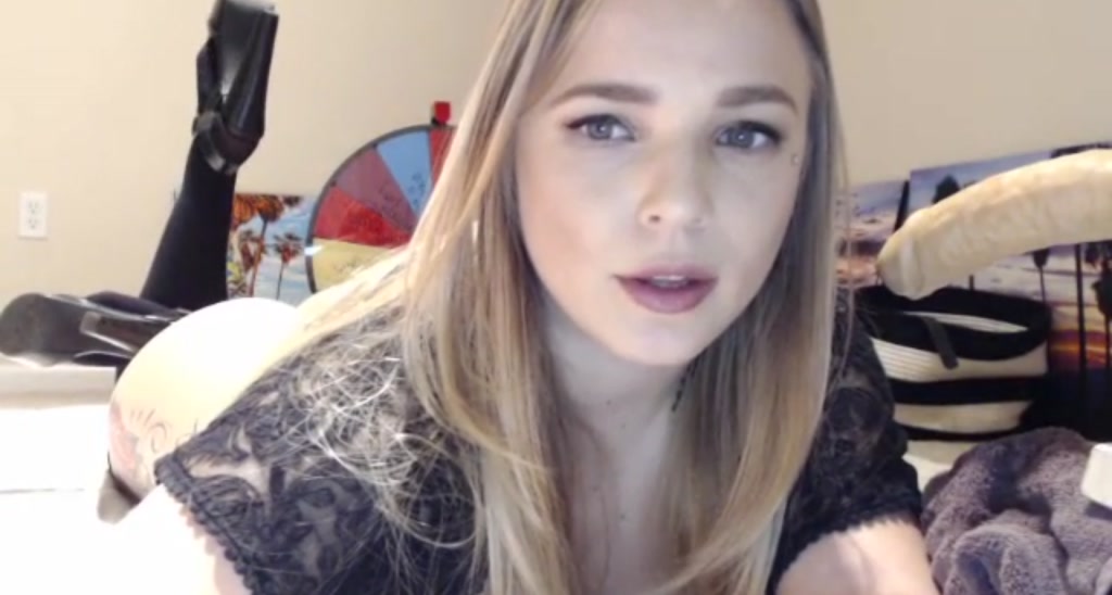 FetishPixie video thumbnail
