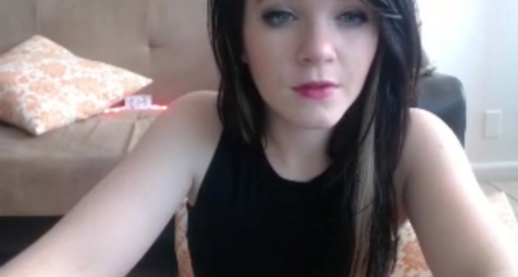 emilylynne video thumbnail
