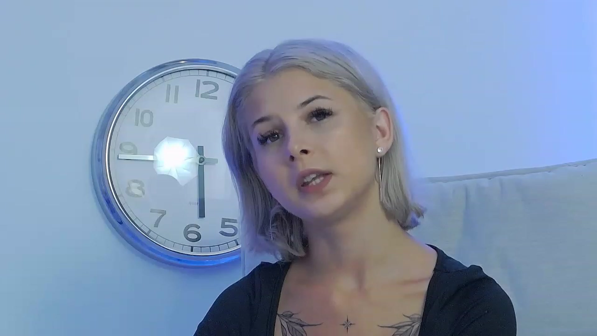 DavinaDevine1 video thumbnail