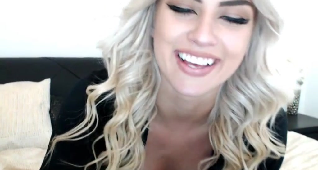 Kissofacobra video thumbnail