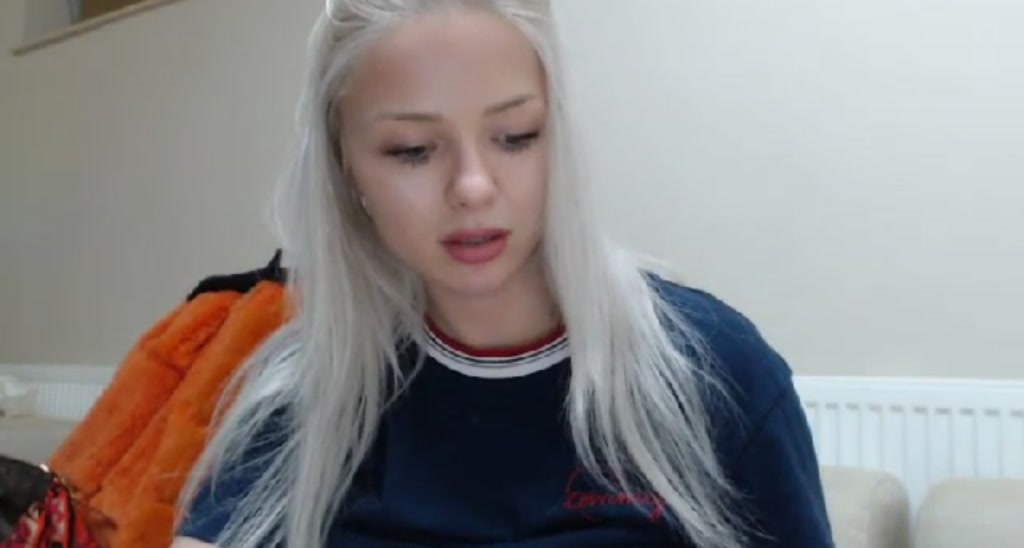 Innocentdoll_ video thumbnail