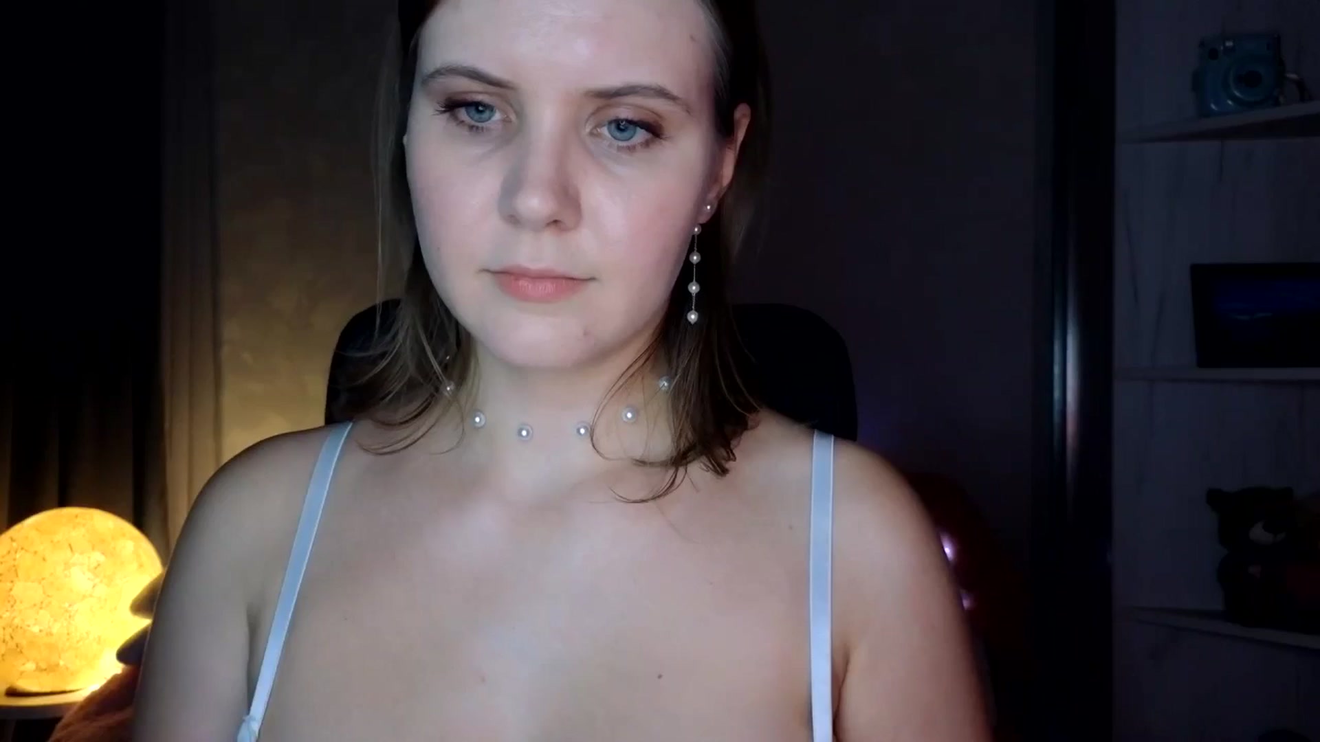 YoungDunst video thumbnail