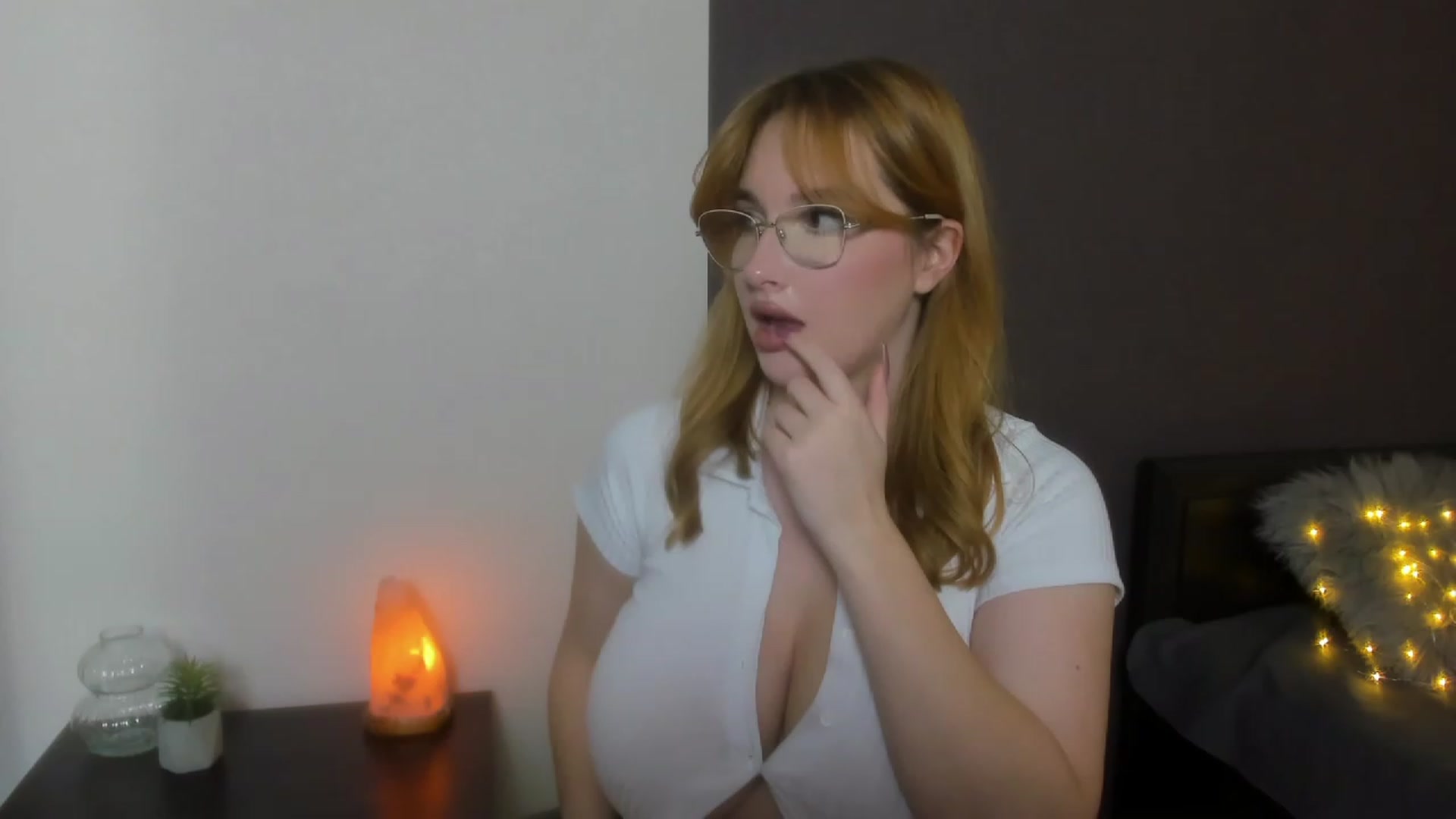 AnaFoxy video thumbnail
