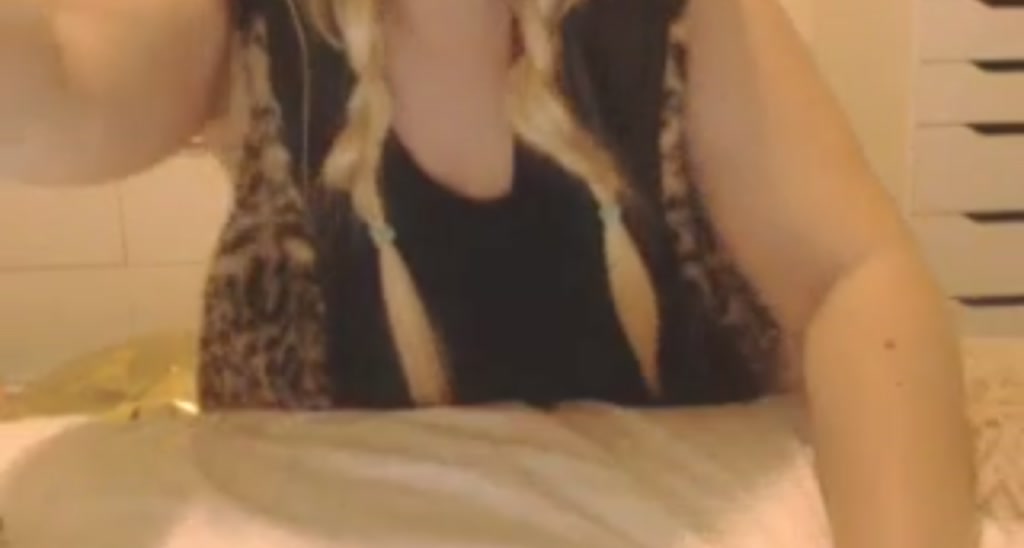 cheekyyfunn video thumbnail