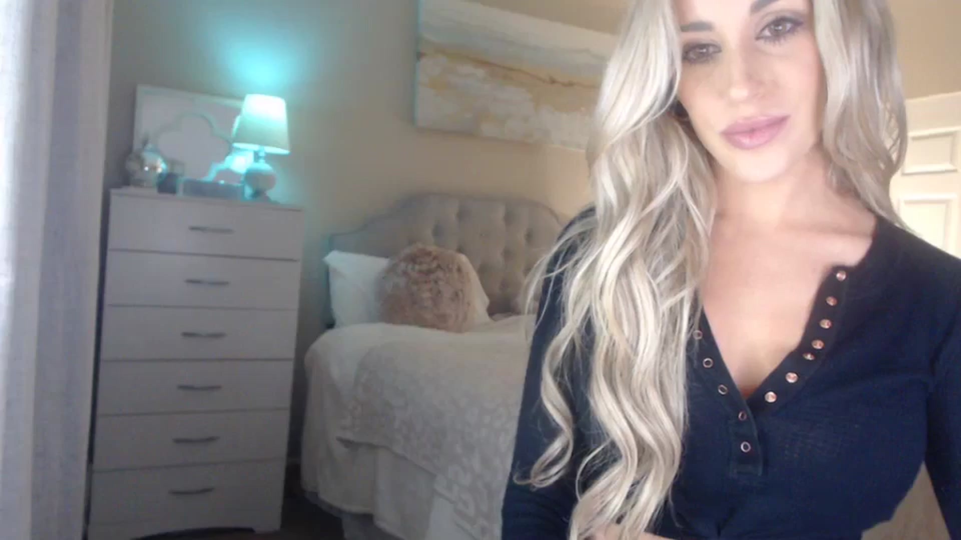 Queen_bambii video thumbnail