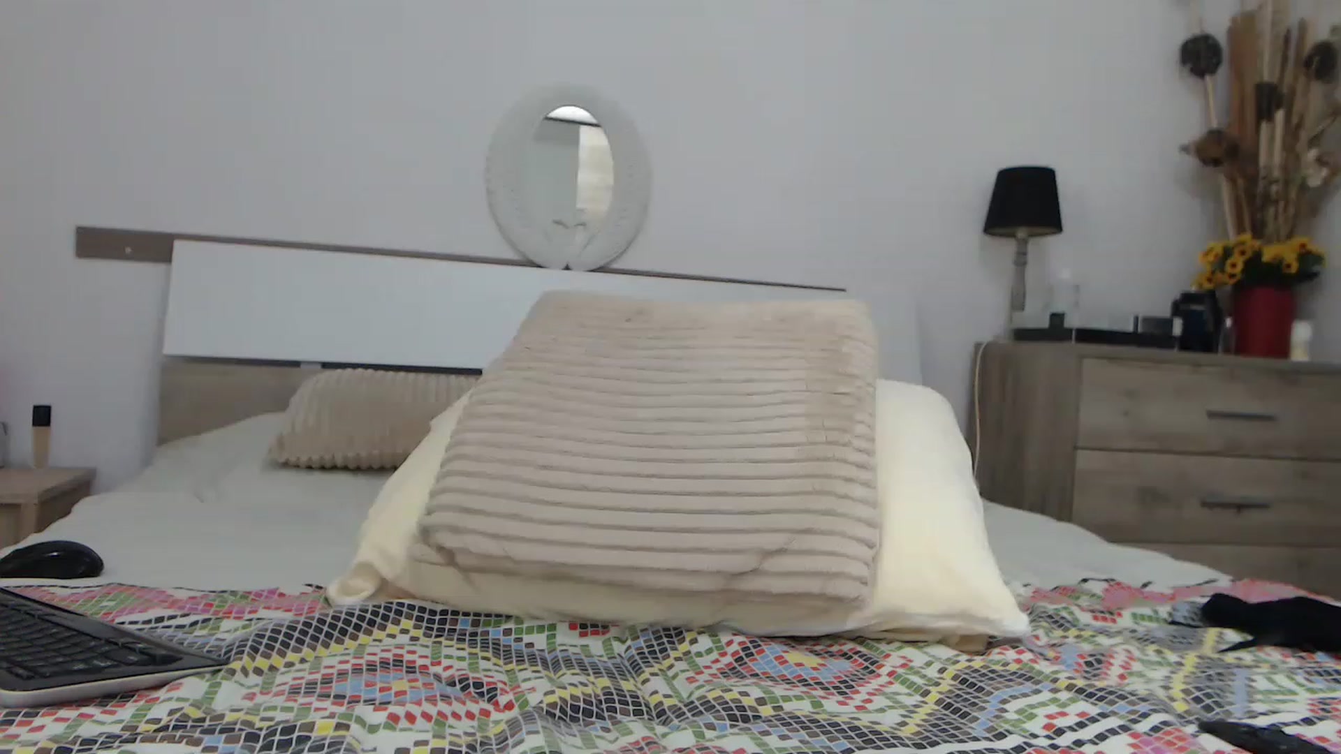 Nikolle_01 video thumbnail