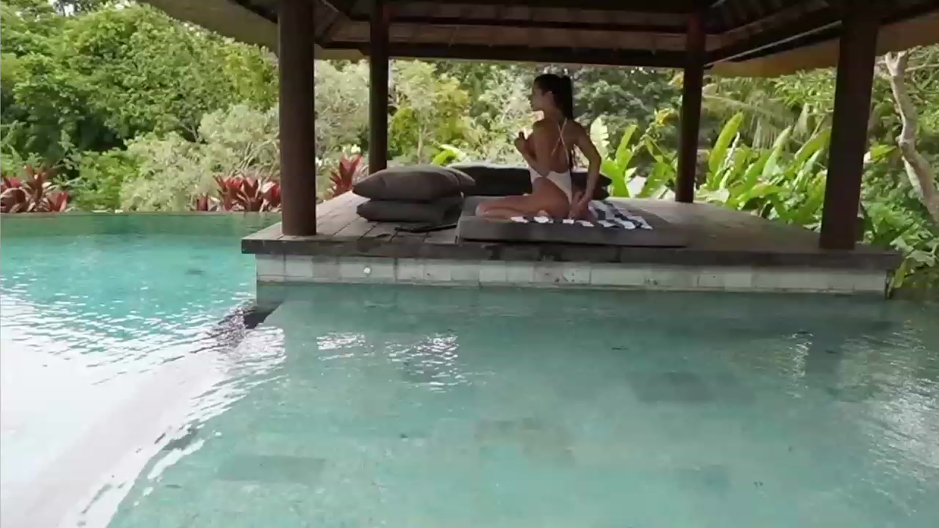 Aminna_Bae video thumbnail
