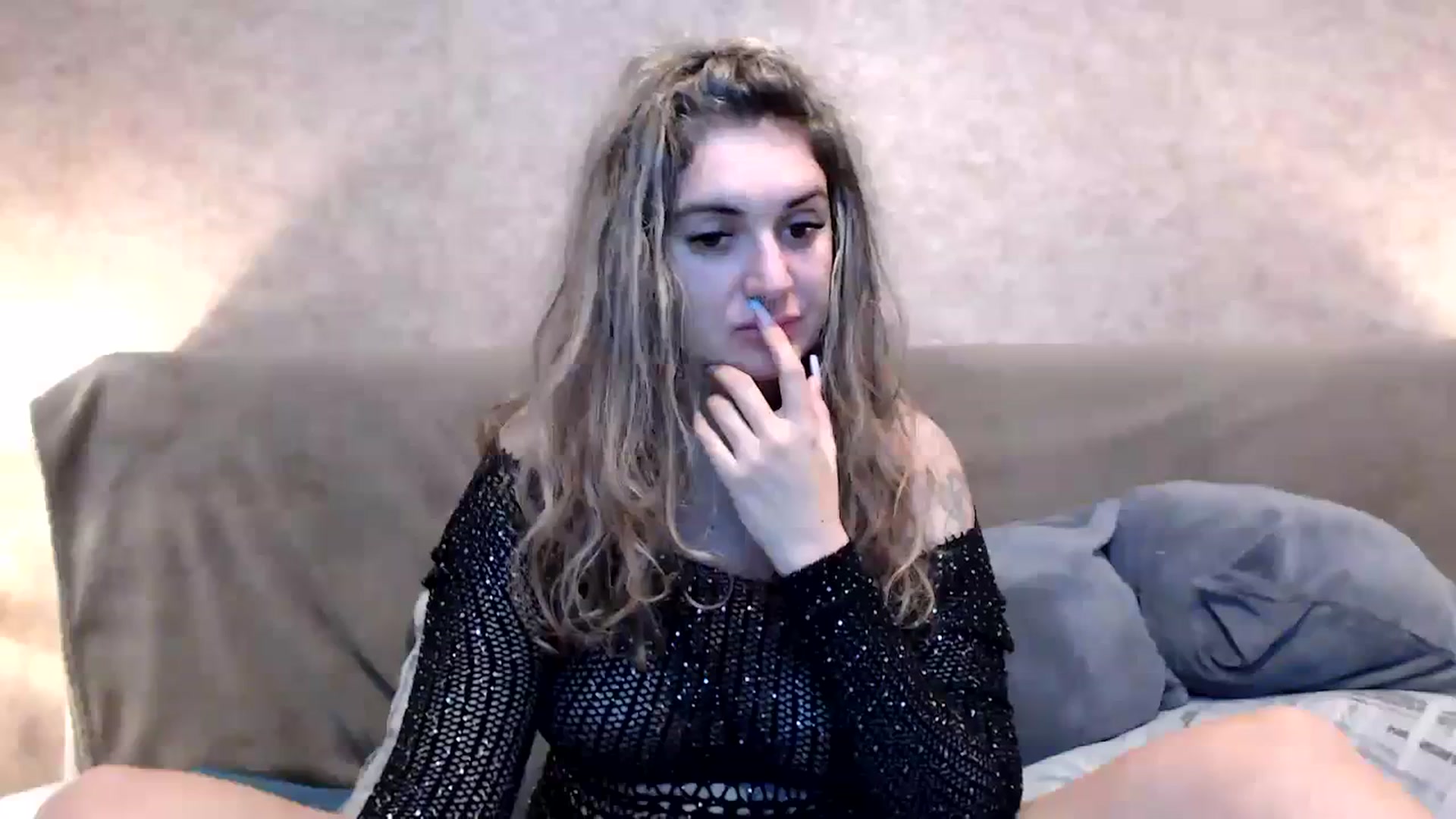 MissDivinna video thumbnail