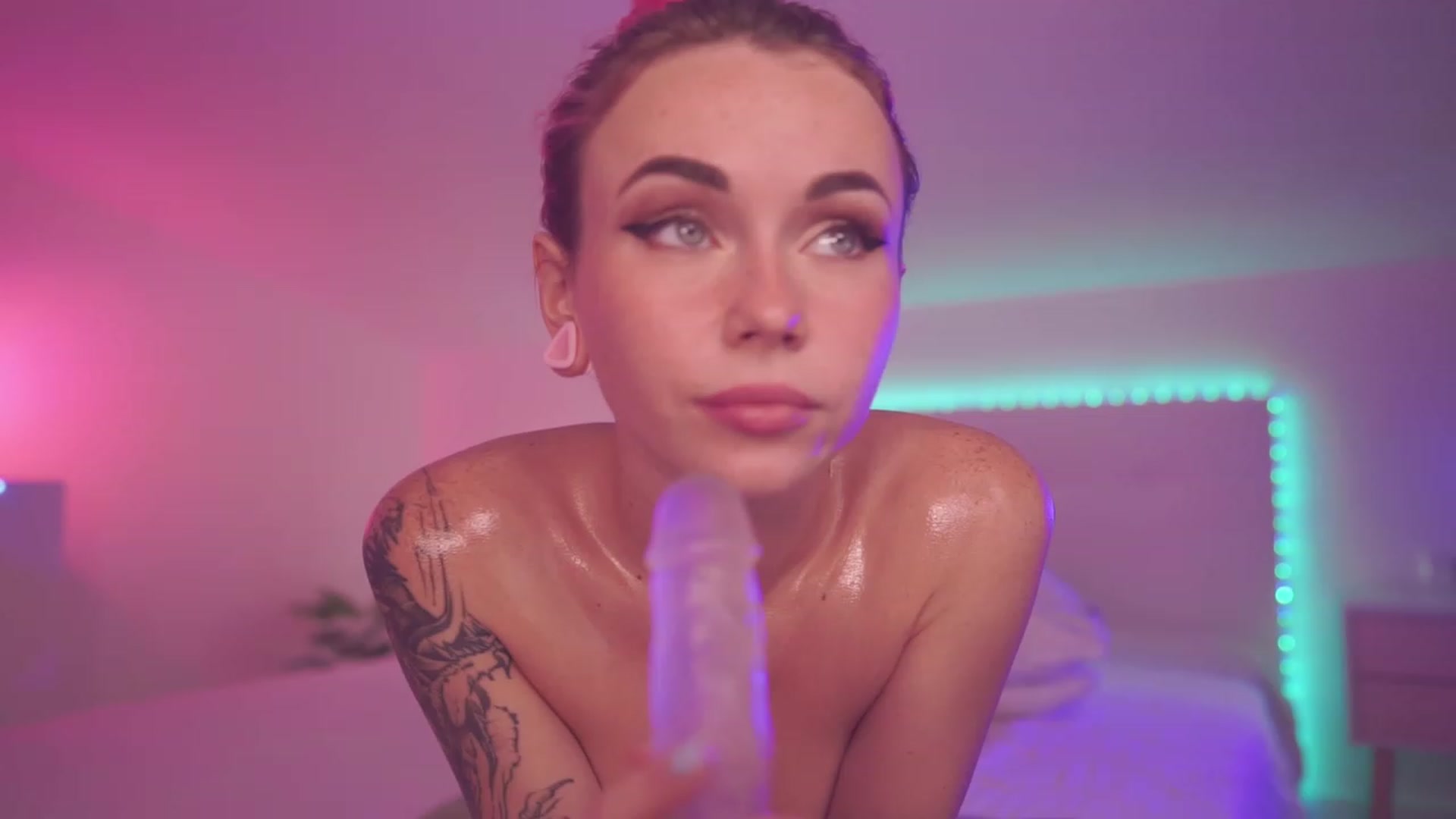 Sarah_Pink video thumbnail