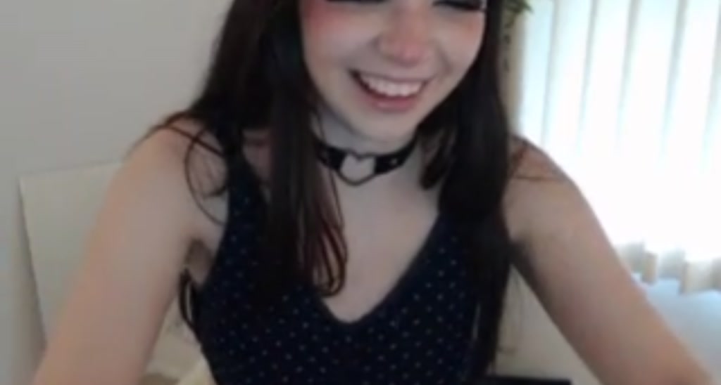 UrGfMae video thumbnail
