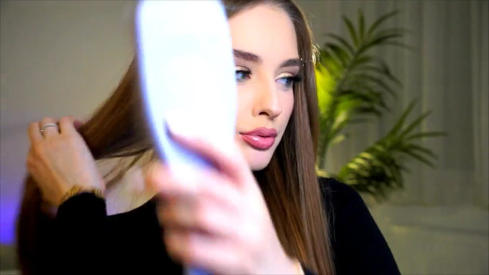petitegonwild video thumbnail