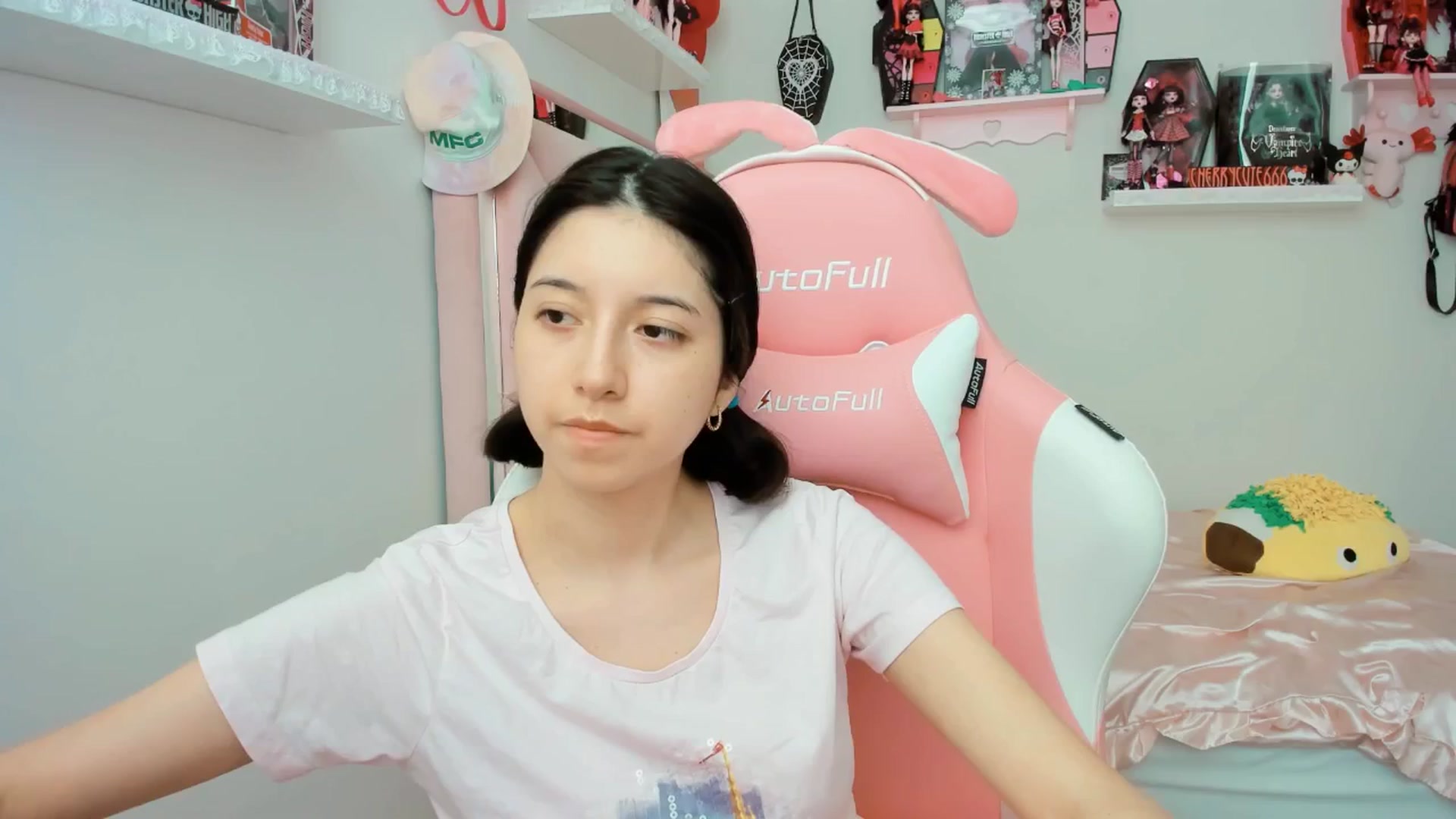 Cherrycute666 video thumbnail