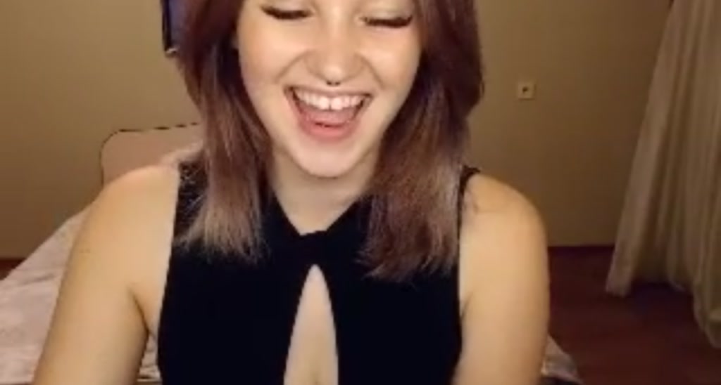 BellaGreat video thumbnail