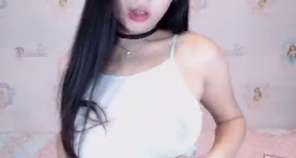 LeenaQ video thumbnail