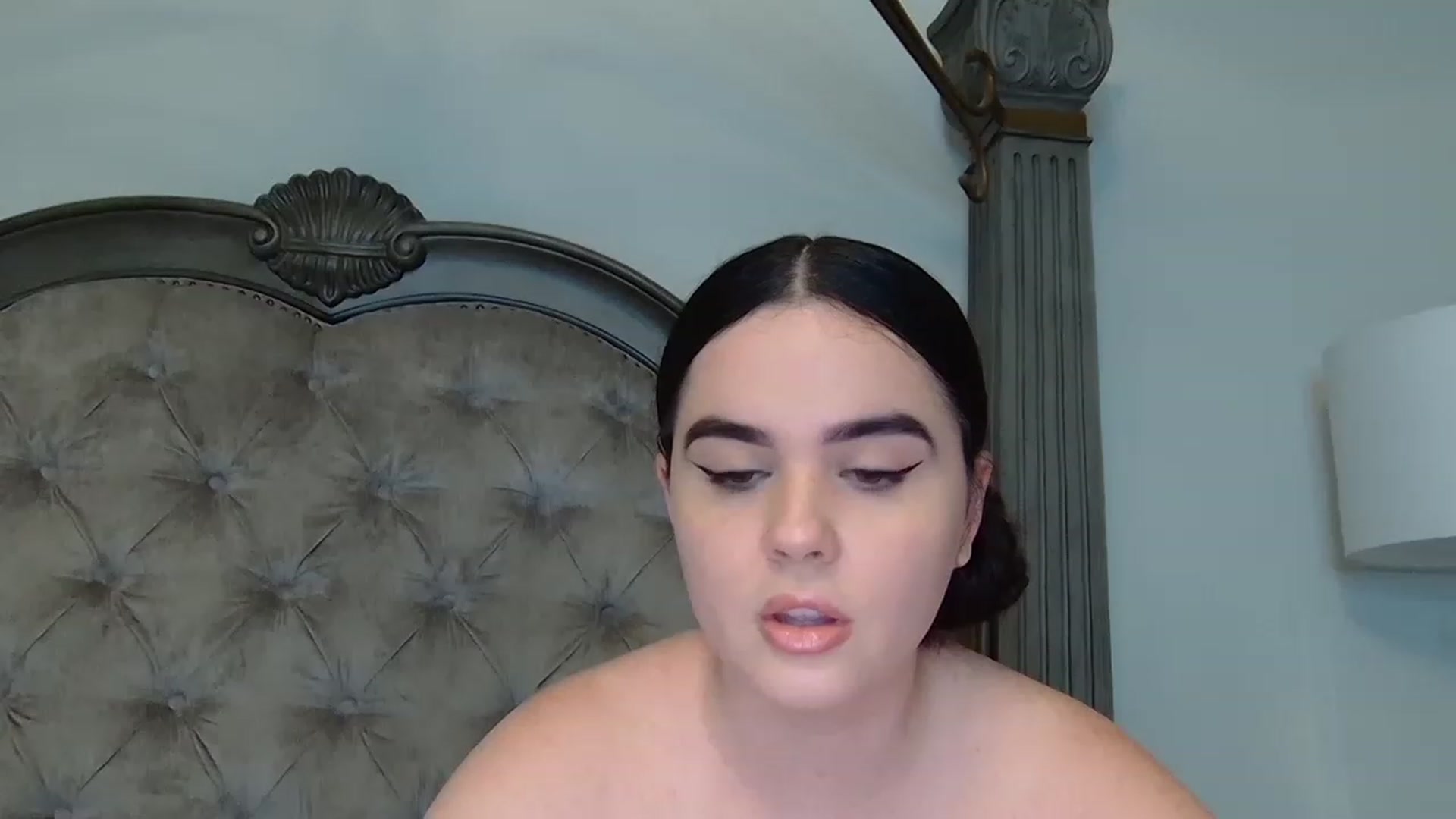 Giaislovely video thumbnail