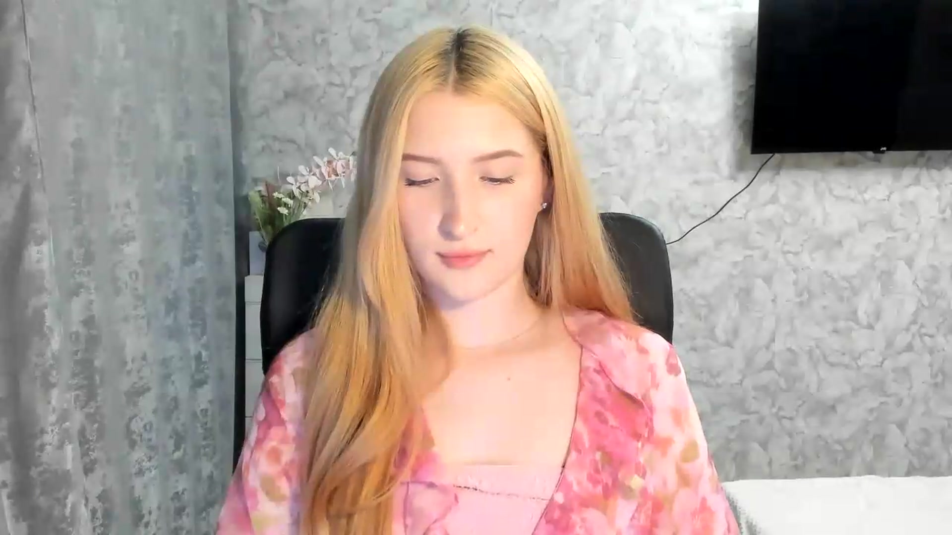 Ilona_Here video thumbnail