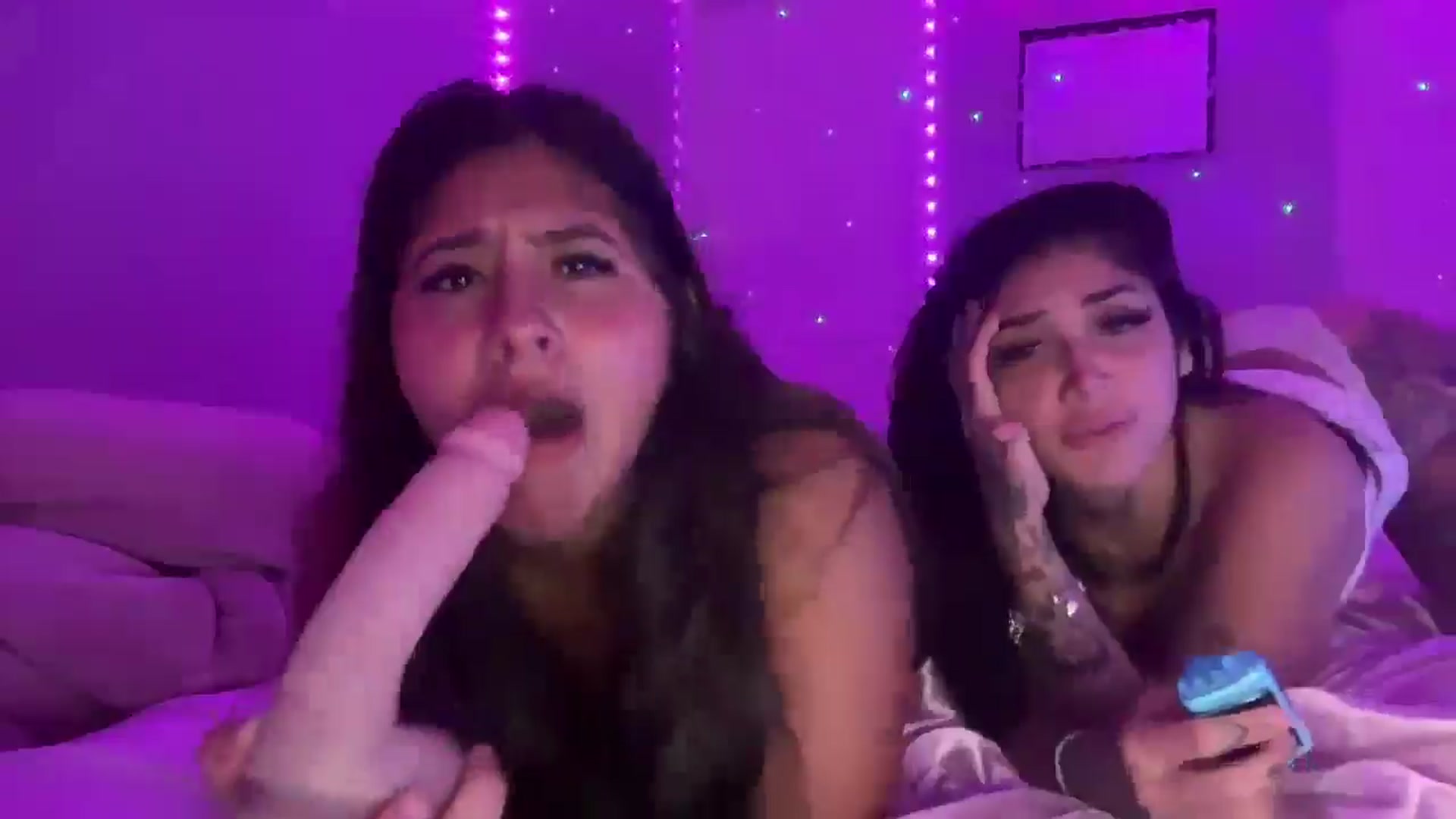 Lolalovezz video thumbnail