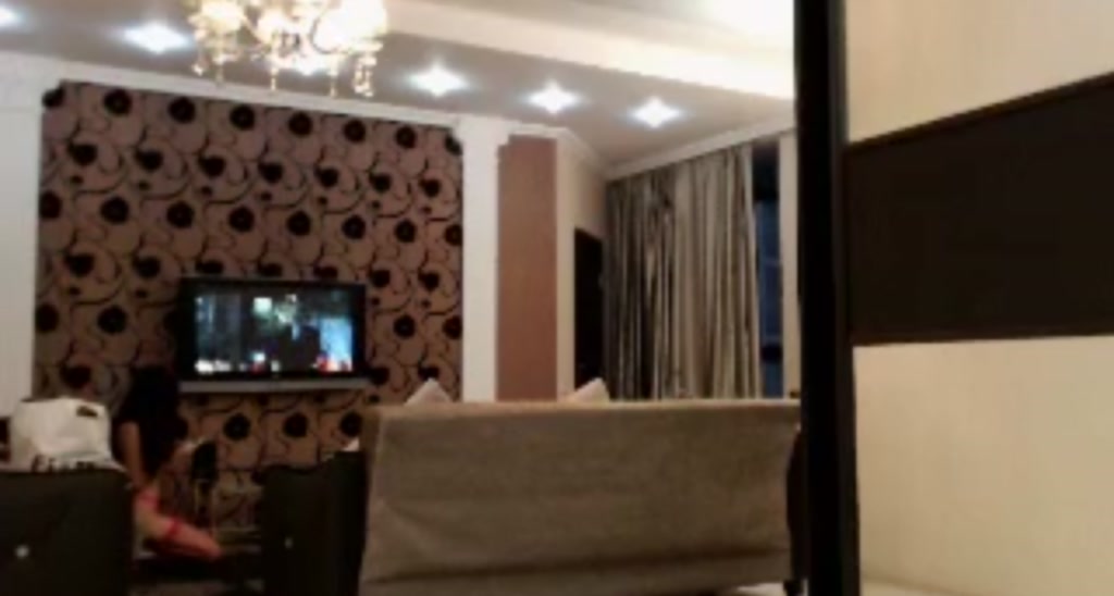 Holly_Min video thumbnail