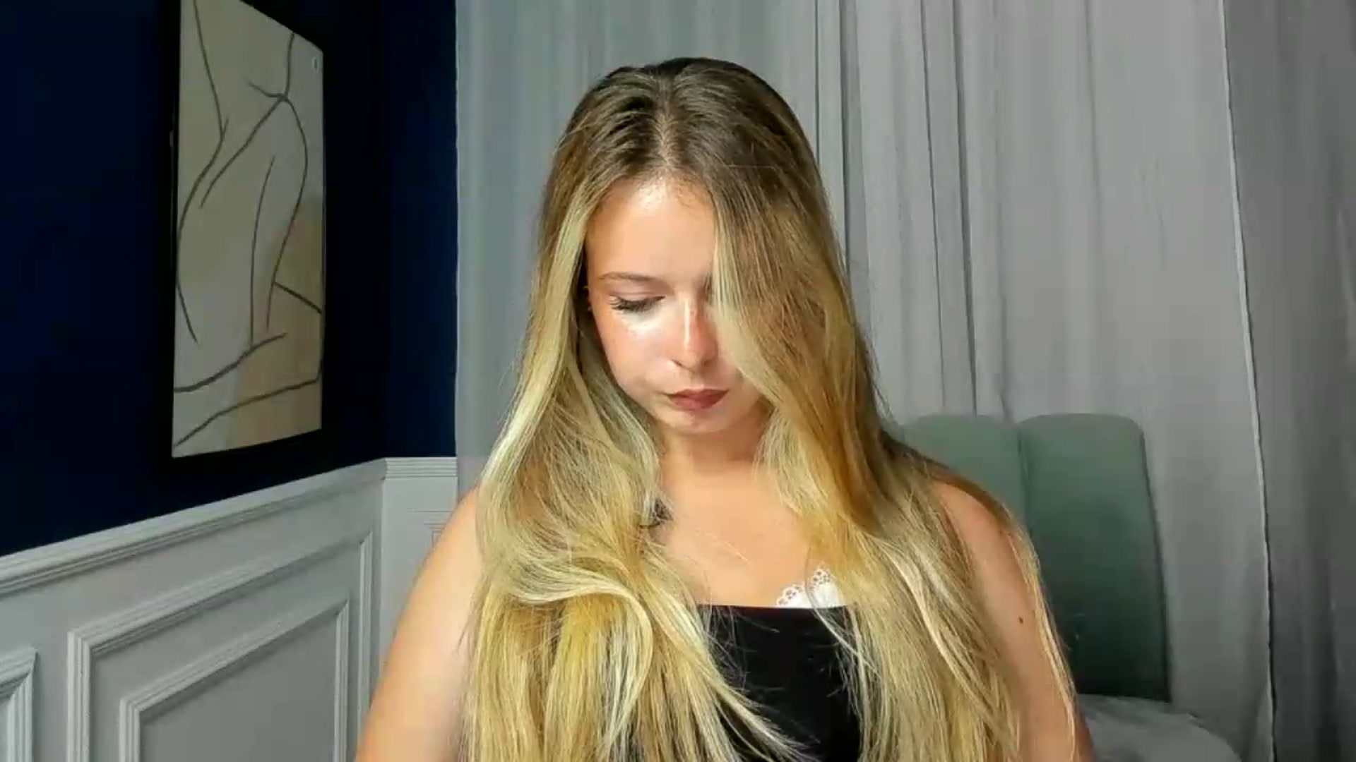 EveliBloo video thumbnail