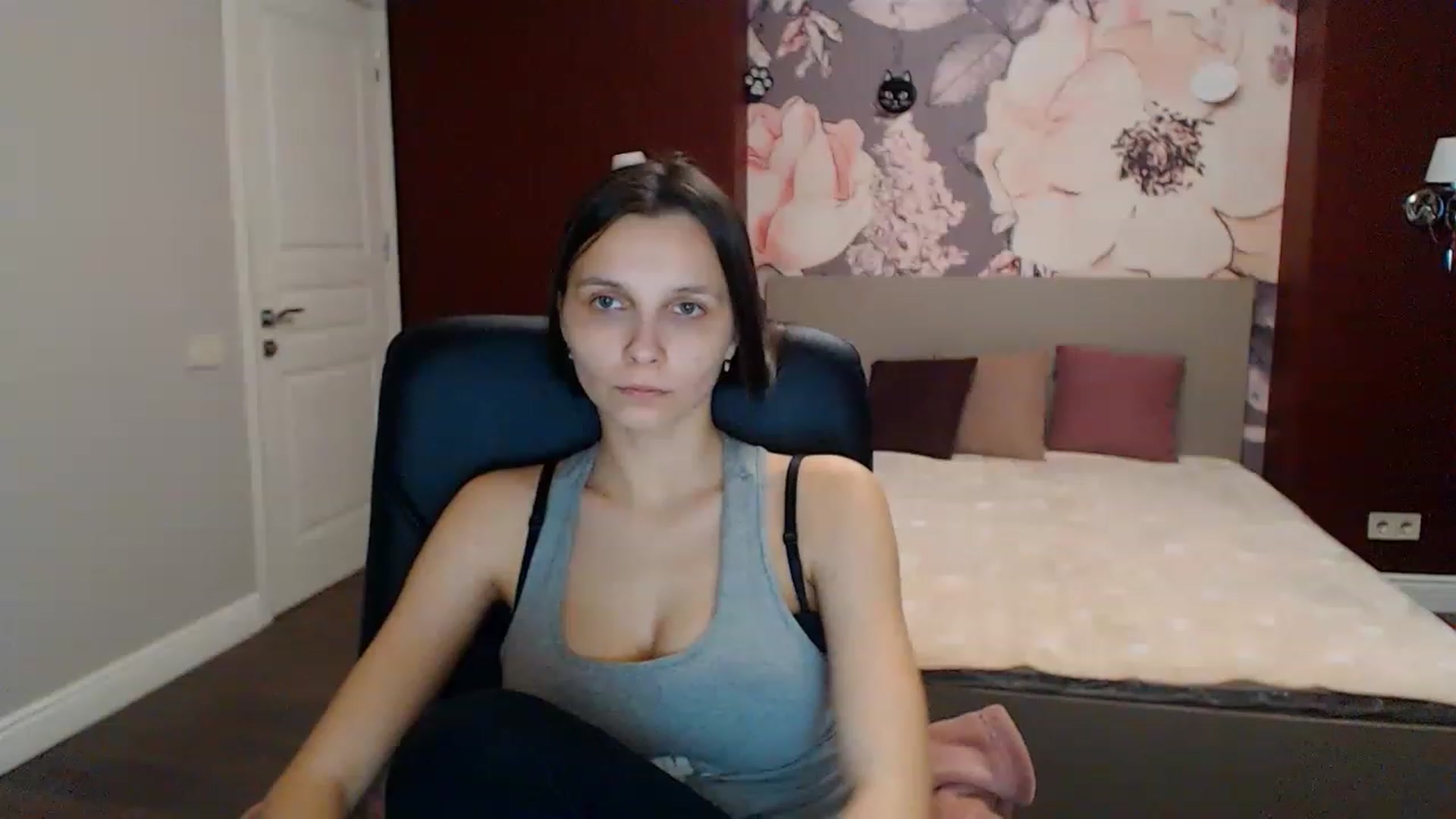 Karina_Mils video thumbnail