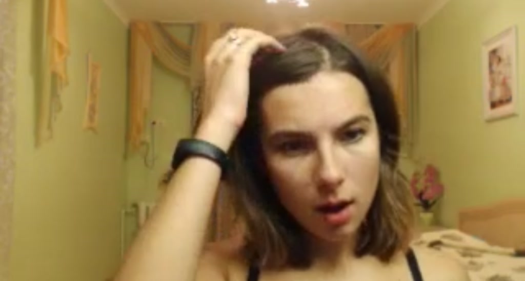 FanetiReni video thumbnail
