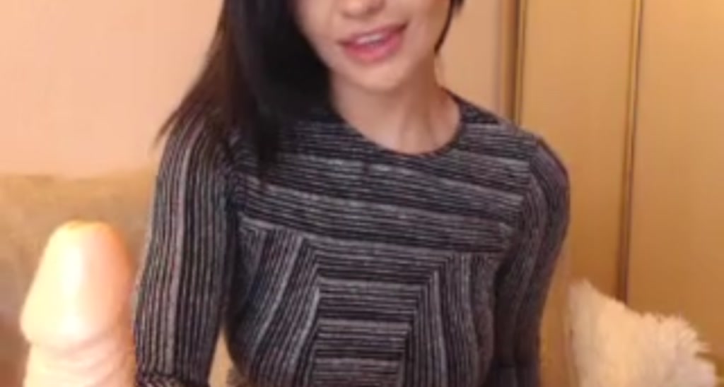 Selena_G video thumbnail