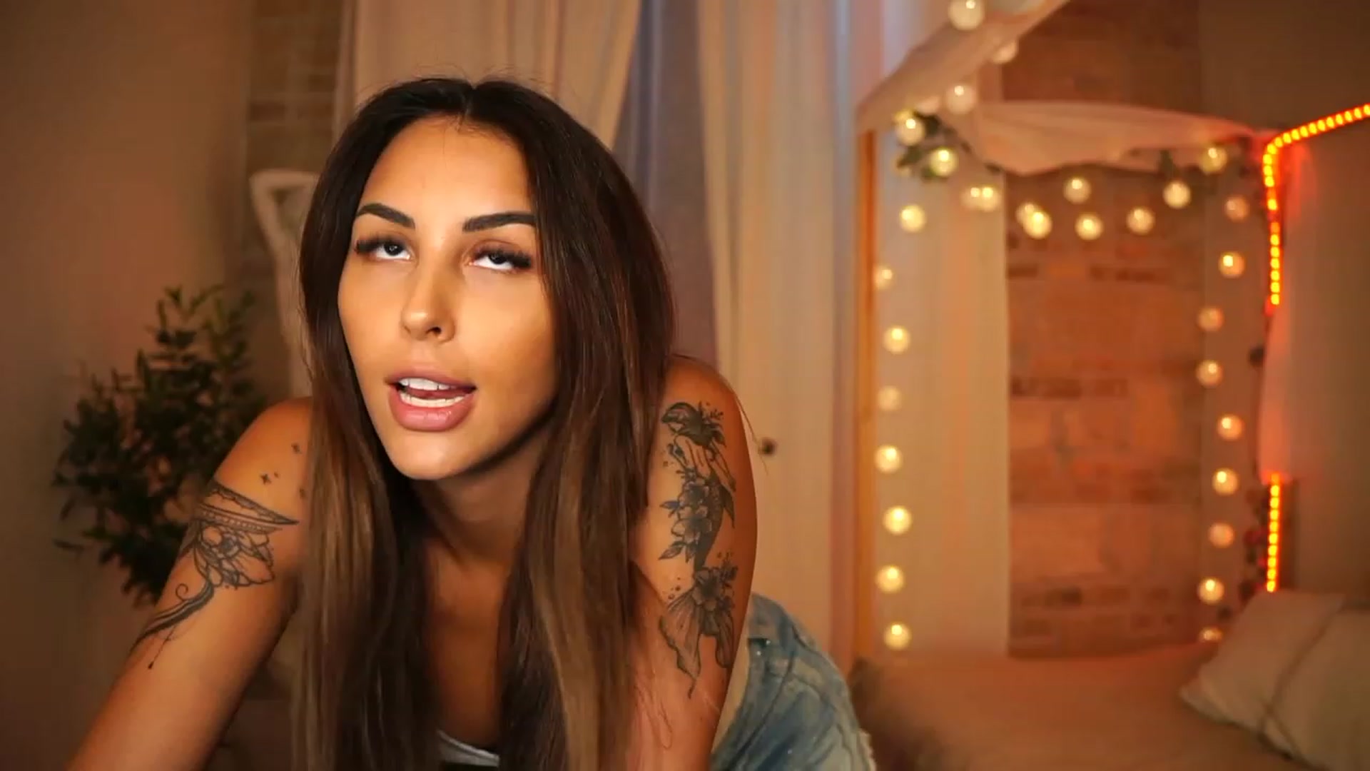 Lisamelow video thumbnail