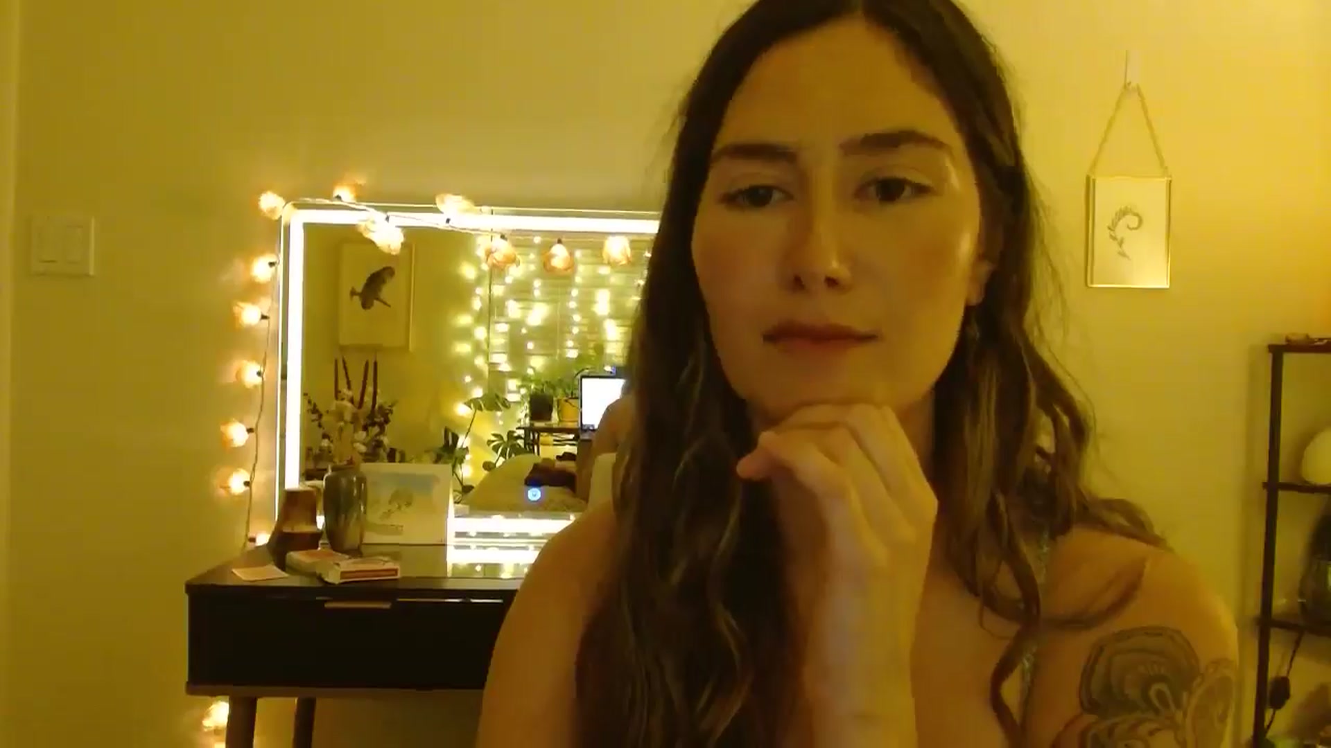 honey28 video thumbnail