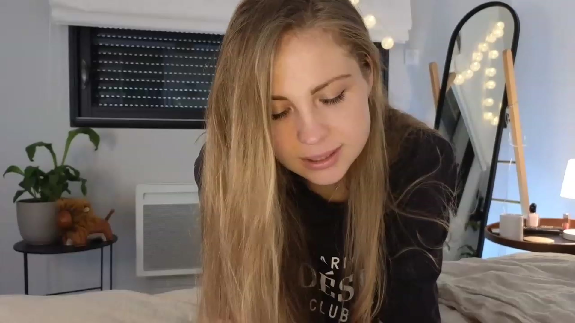 ImKeira video thumbnail