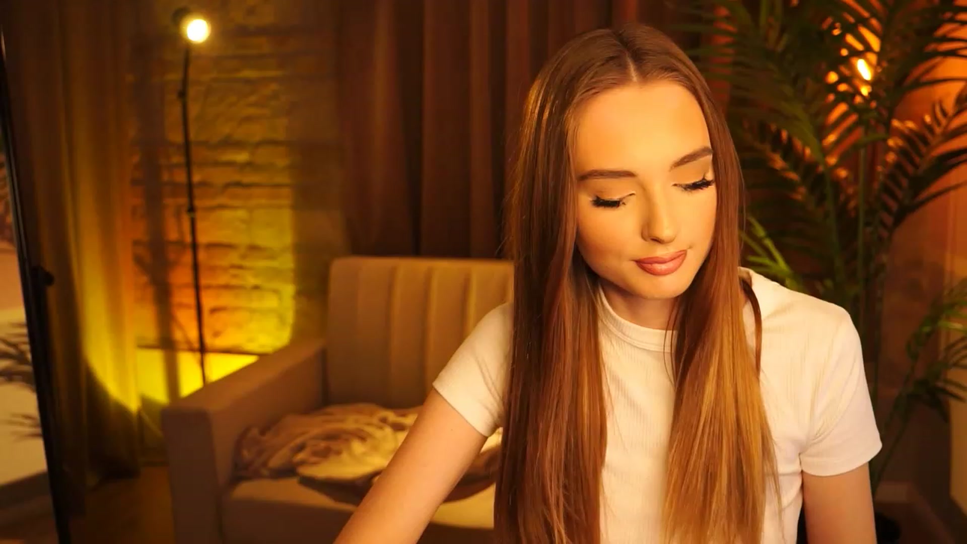 petitegonwild video thumbnail