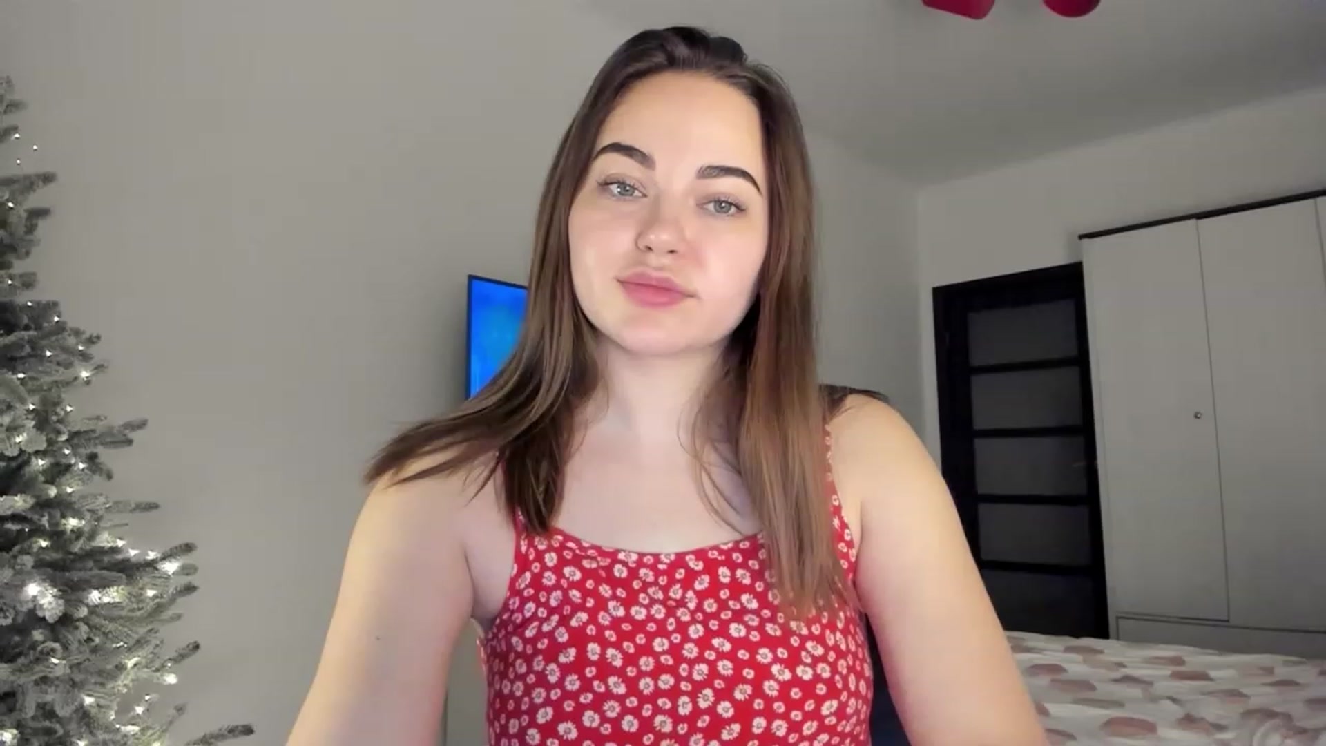 Bee_Sweety_ video thumbnail